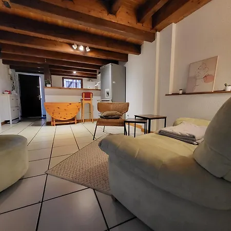 Cosy Old Apartman